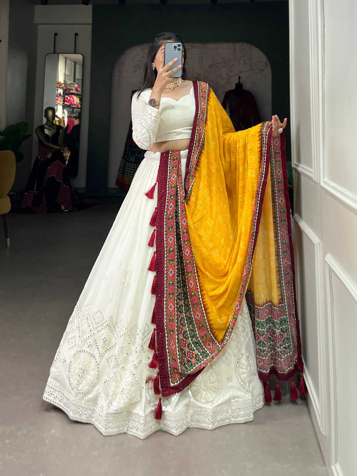 pr lnb1500wht classic look single design stitch lehenga unstitch blouse dupatta 