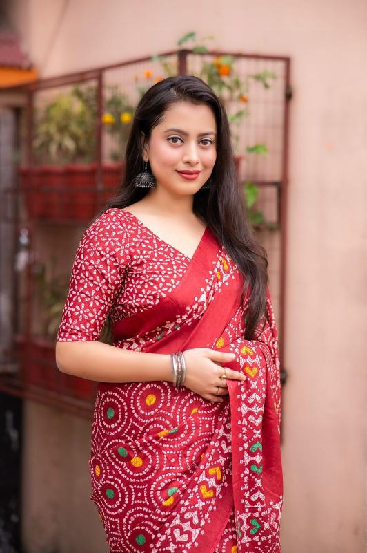 pr kc menka popular design dola silk casual saree with fancy blouse 