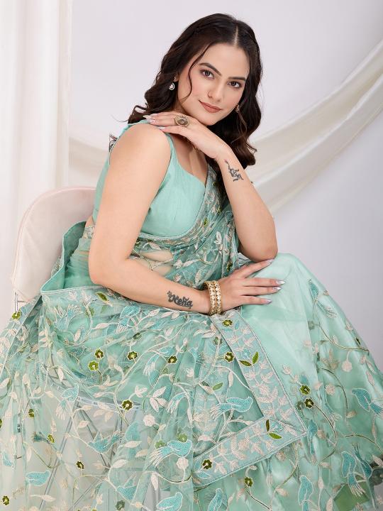 pr vaamika vol 22 net gorgeous look saree with blouse pcs