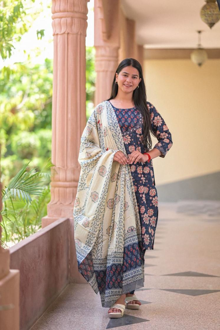 COTTON 3PCS KURTI SET FULL STITCHED UNIQUE AND HUGE VARITY COLLECTION