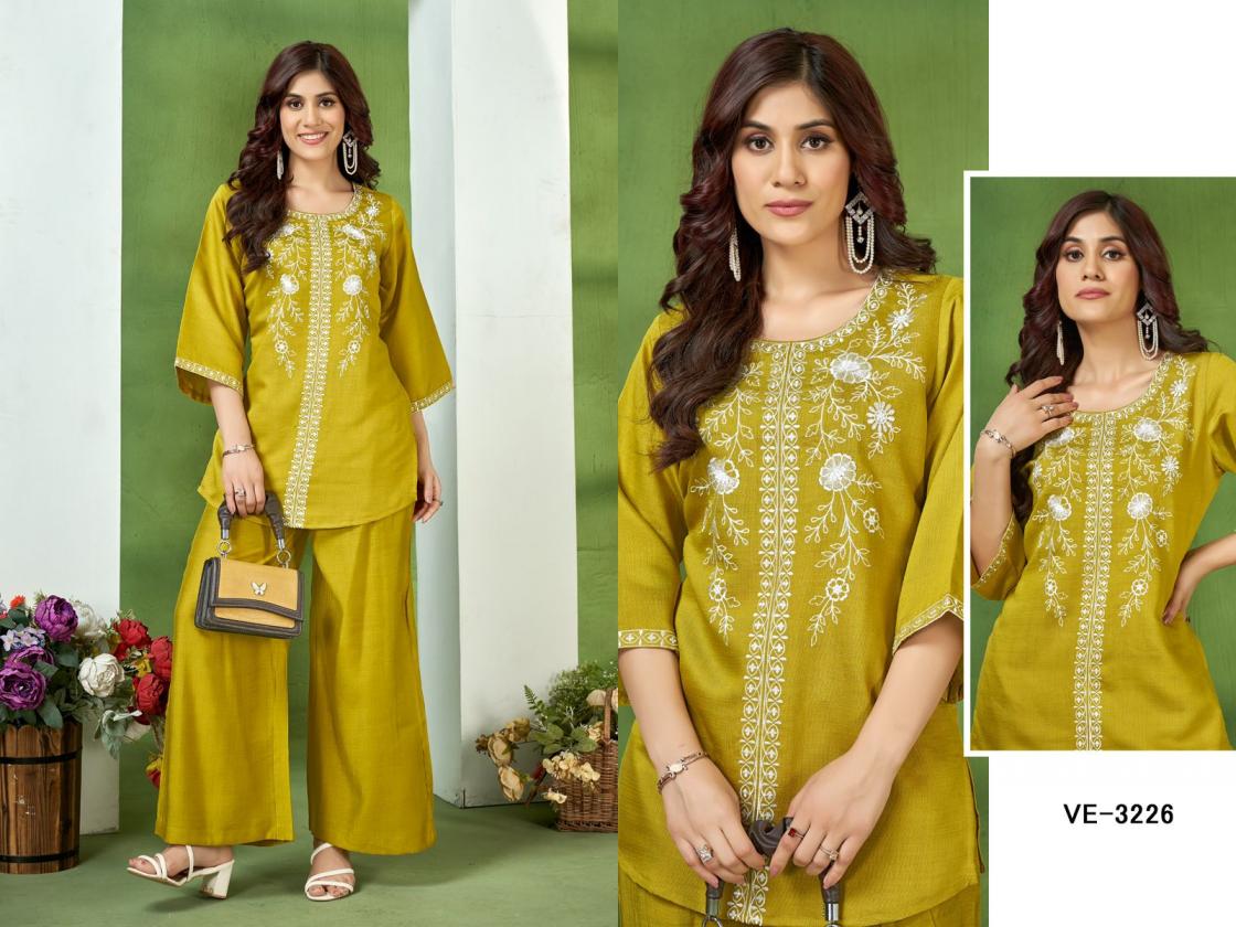 3234-3239 BY LADIES FLAVOUR CAMBRIC COTTON CLASSIC READYMADE CO-ORD SETS 