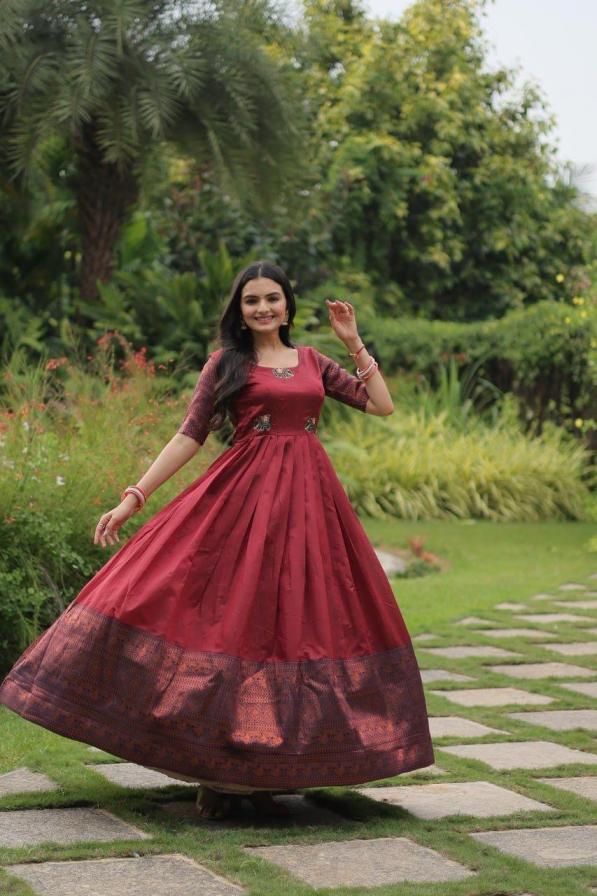 LW 9177 UNIQUE COLOURS BANARASI JACQUARD SILK FULLY STITCH GOWN 