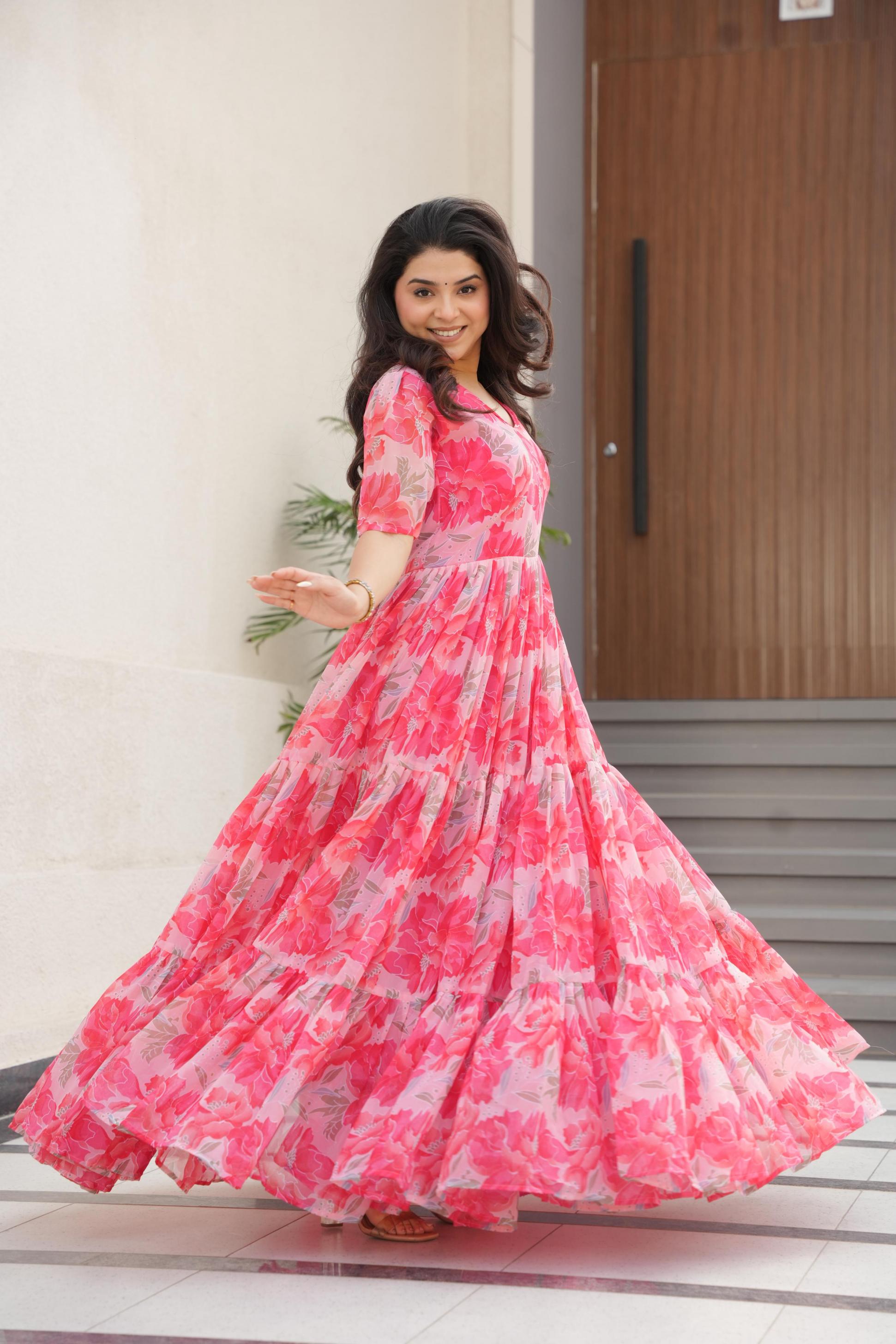 LW 9228 LAUNCH FAUX GEORGETTE SHOP TRENDY FULL STITCH FLAIR GOWN 