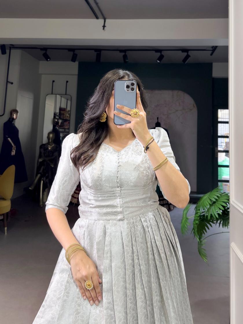 ynf5321 readymade kanjivaram zari weaving work gown with koti online 