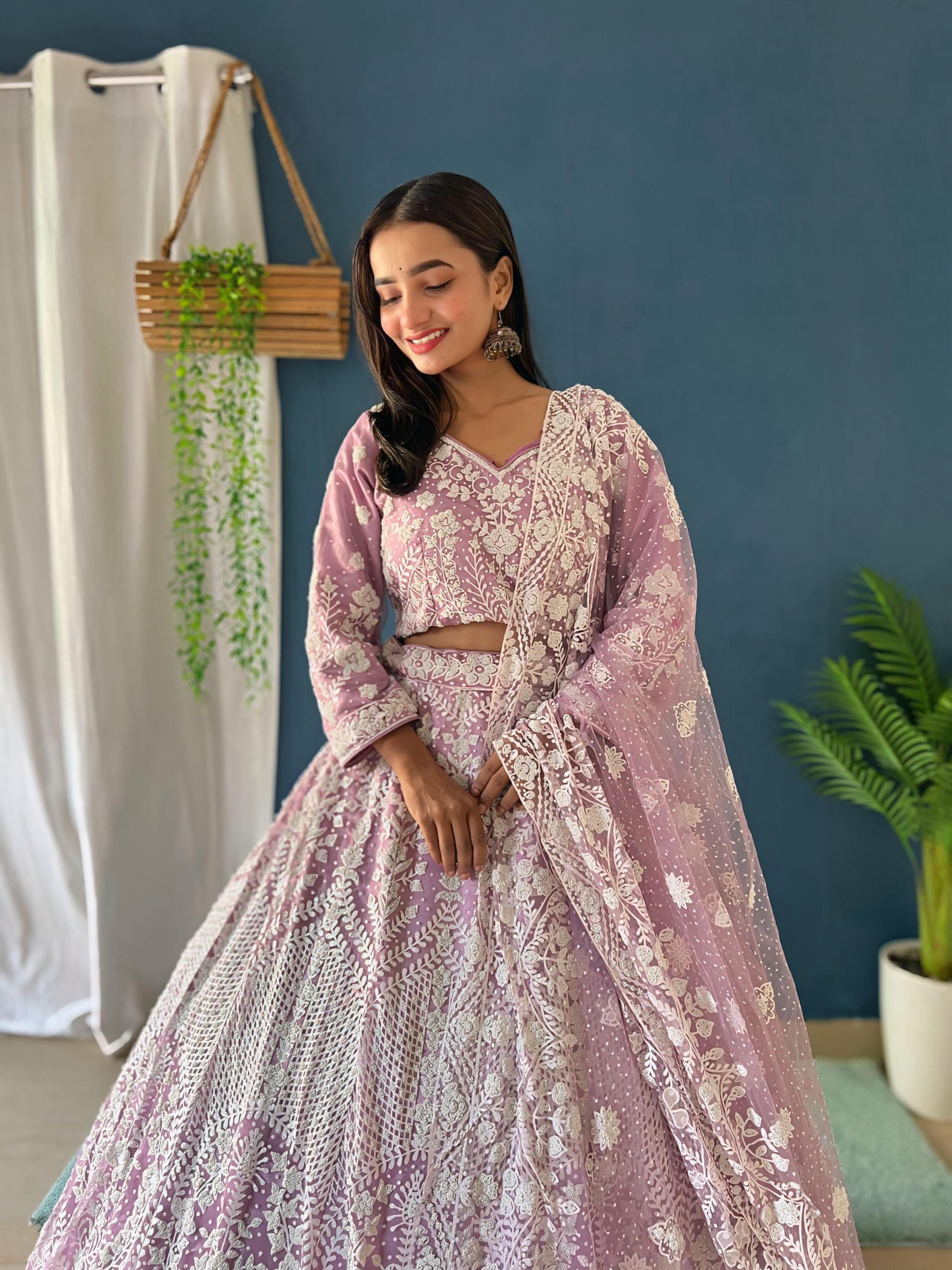 5054 TRADITIONAL IMPORTANT NET DESIGNER LEHENGAS FOR WOMENS  