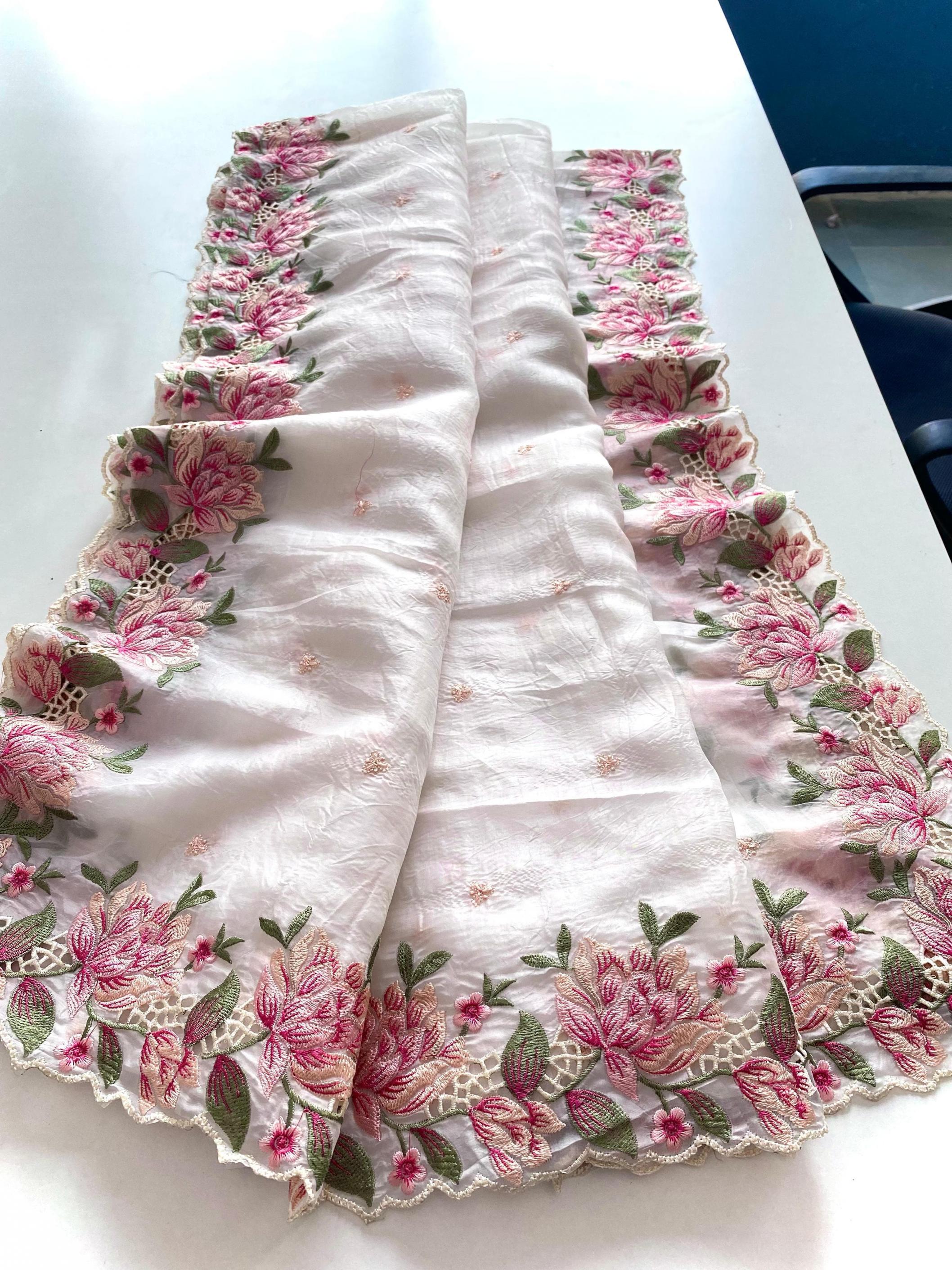 ANANYA CRUSH SILK ATTRACTIVE LOOK SAREES ONLINE 