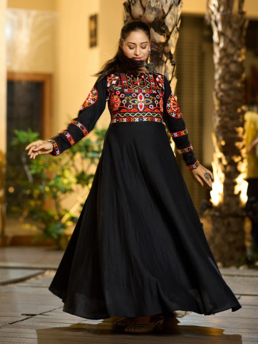 PR 9STAR FASHION NAVRATRI  RAYON  WITH  THREAD WORK & MIRROR  WORK FANCY DESIGNER KURTI 