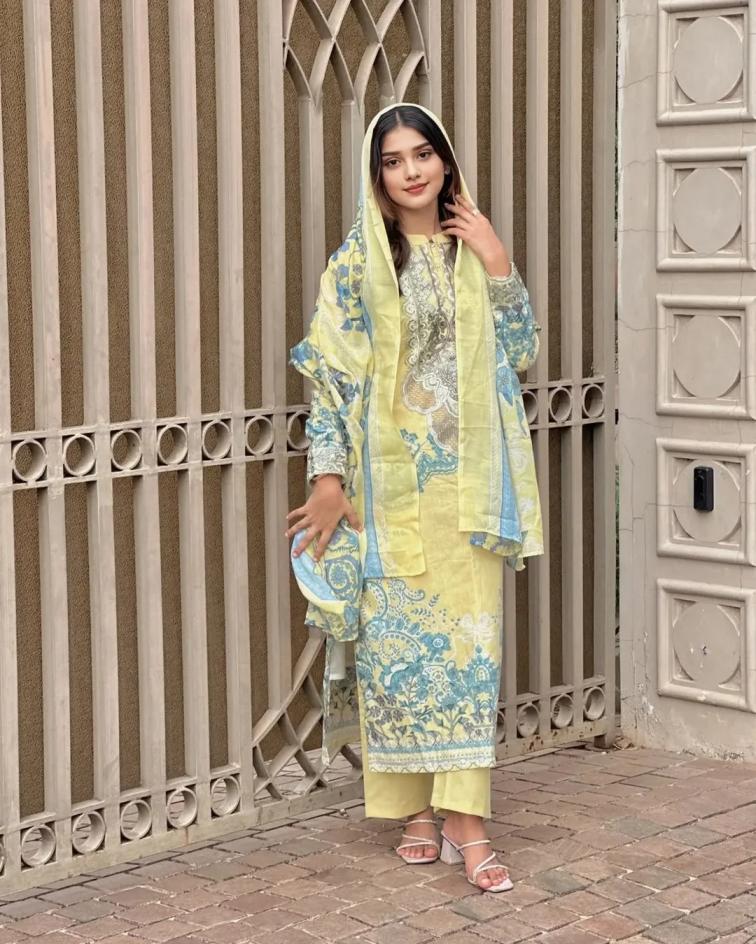 PR 9STAR FASHION RADHA VOL-6 MUSLIN COTTON WITH DIGITAL PRINT  WORK FANCY DESIGNER SUITS