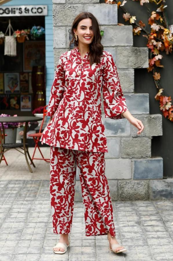 PR 9STAR FASHION RAINBOW VOL-4 RAYON WITH DIGITAL PRINT READYMADE DESIGNER SUIT WHOLESALE RATE