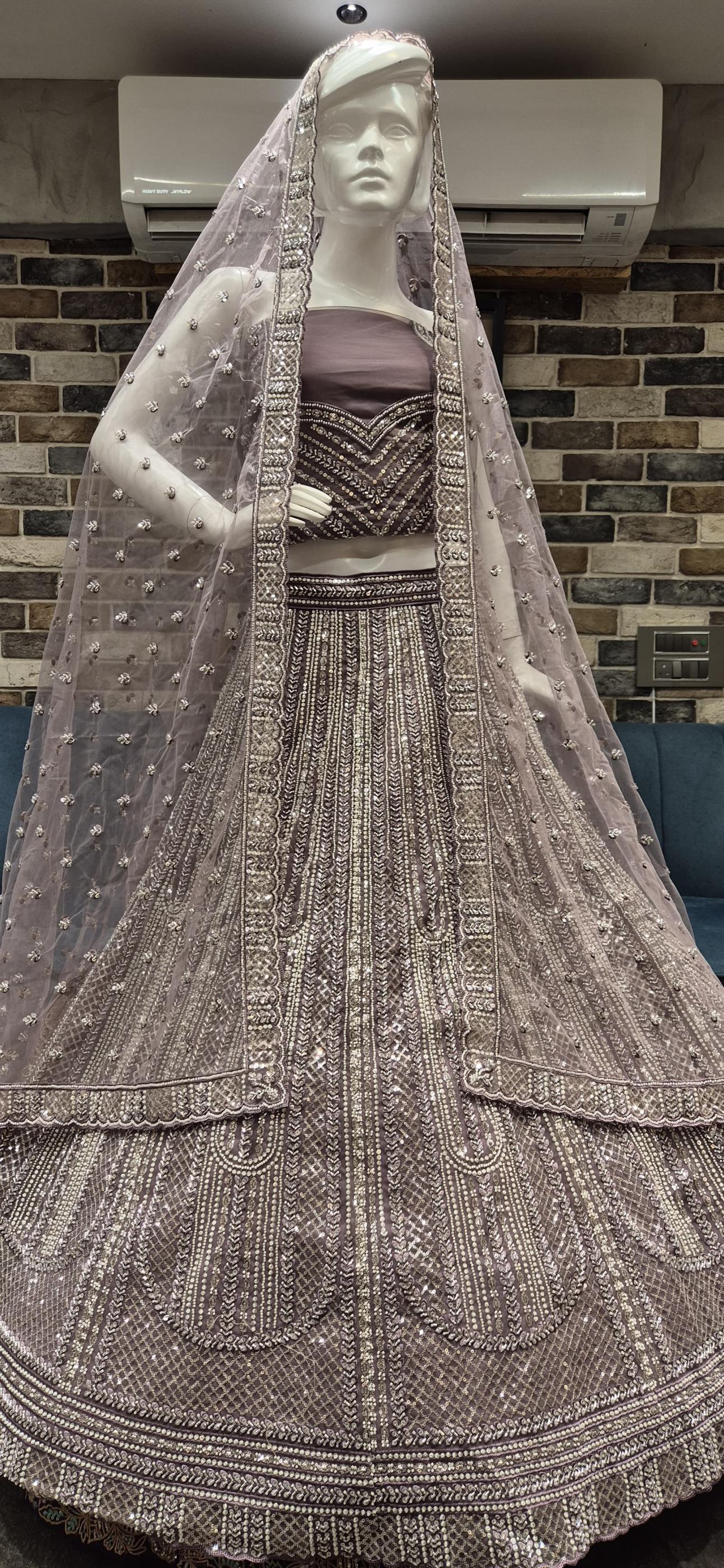 V 11115500 OCCASION WEAR FANCY SEMI STITCH LEHENGA BLOUSE WITH DUPATTA 