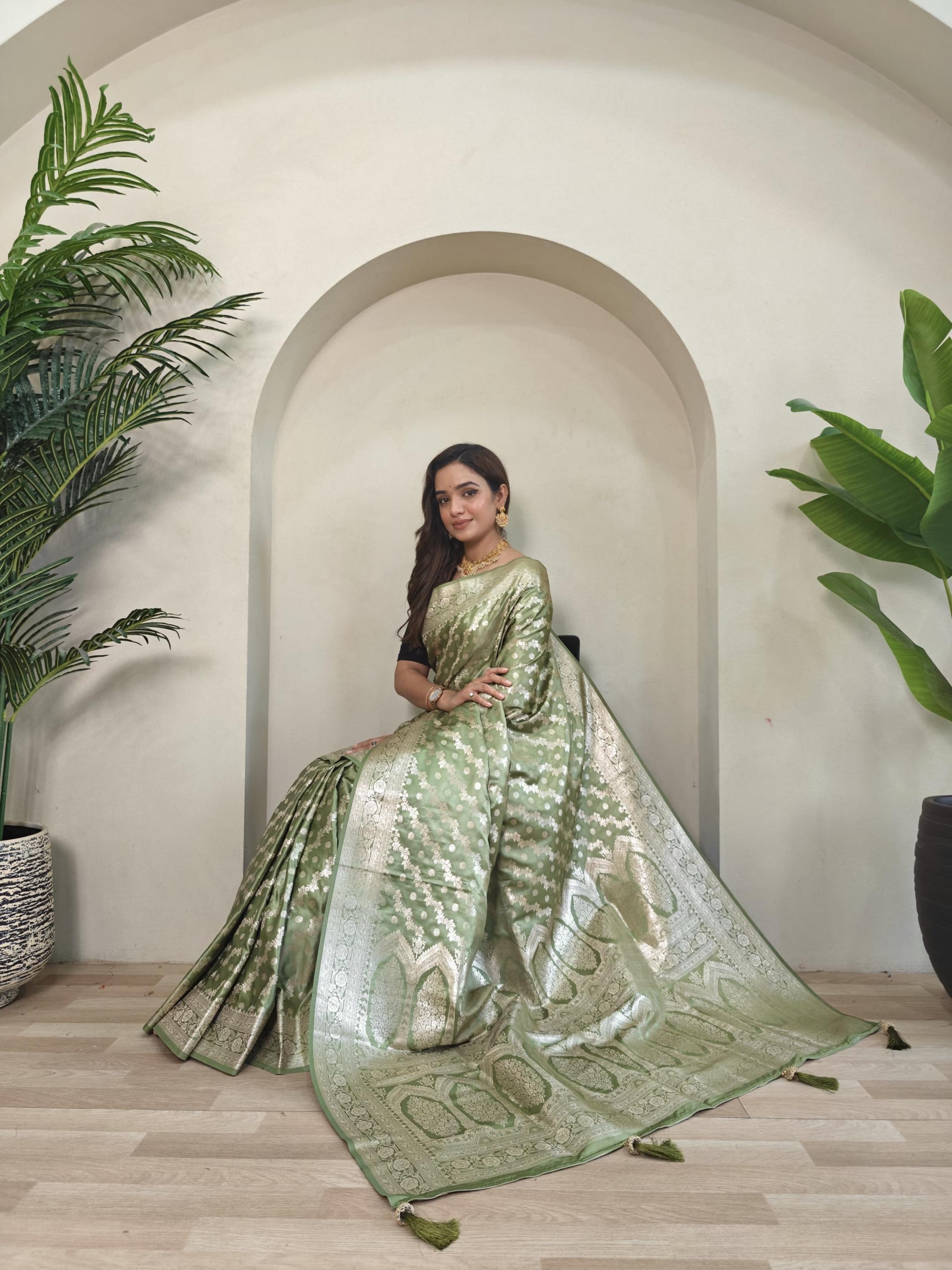 VAMIKA MUSHRO SATIN PRETTY LOOK SAREE WHOLESALER 