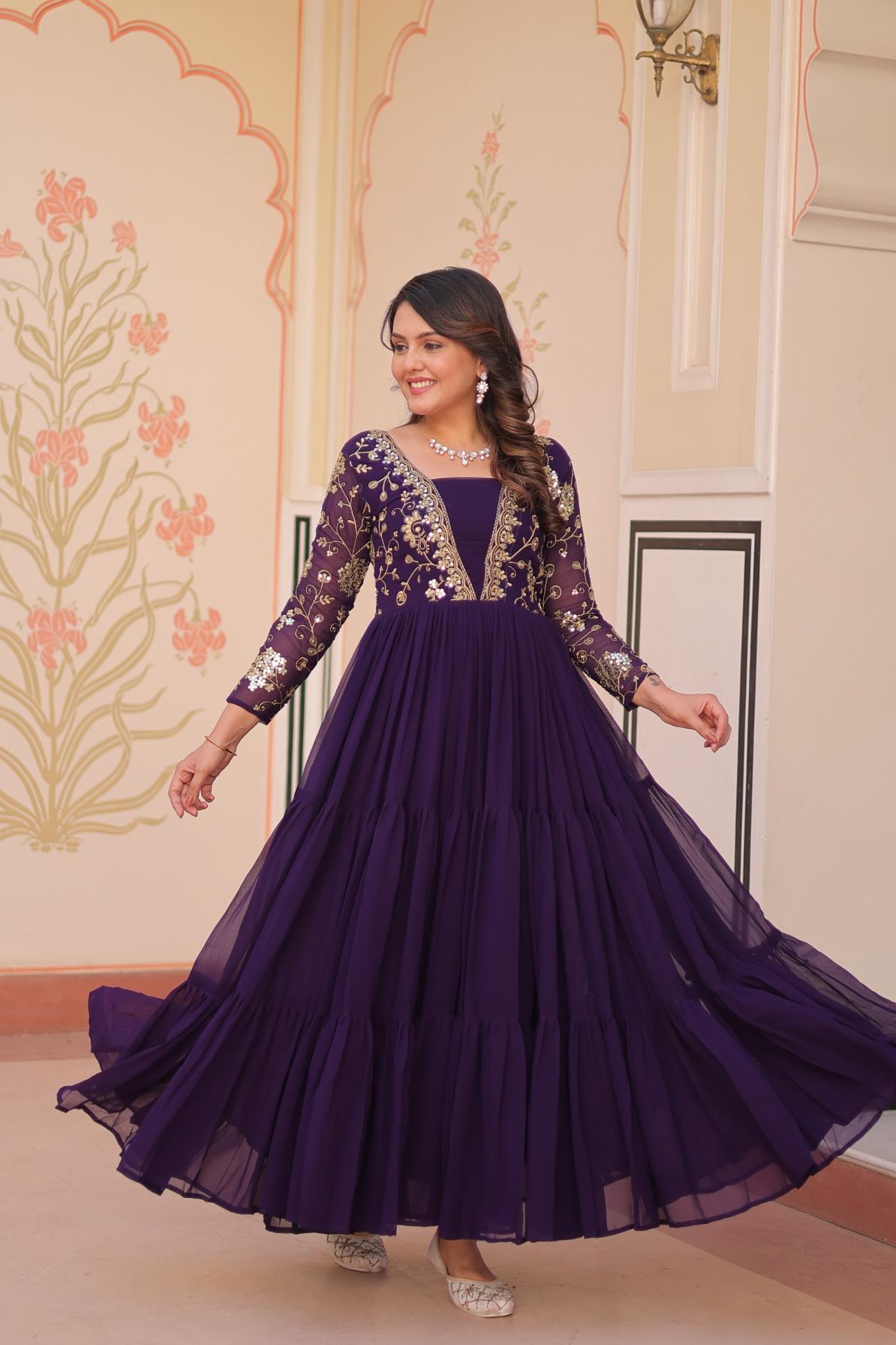  LW 9237 EXCLUSIVE DESIGN FULL STITCH FAUX BLOOMING GOWN 