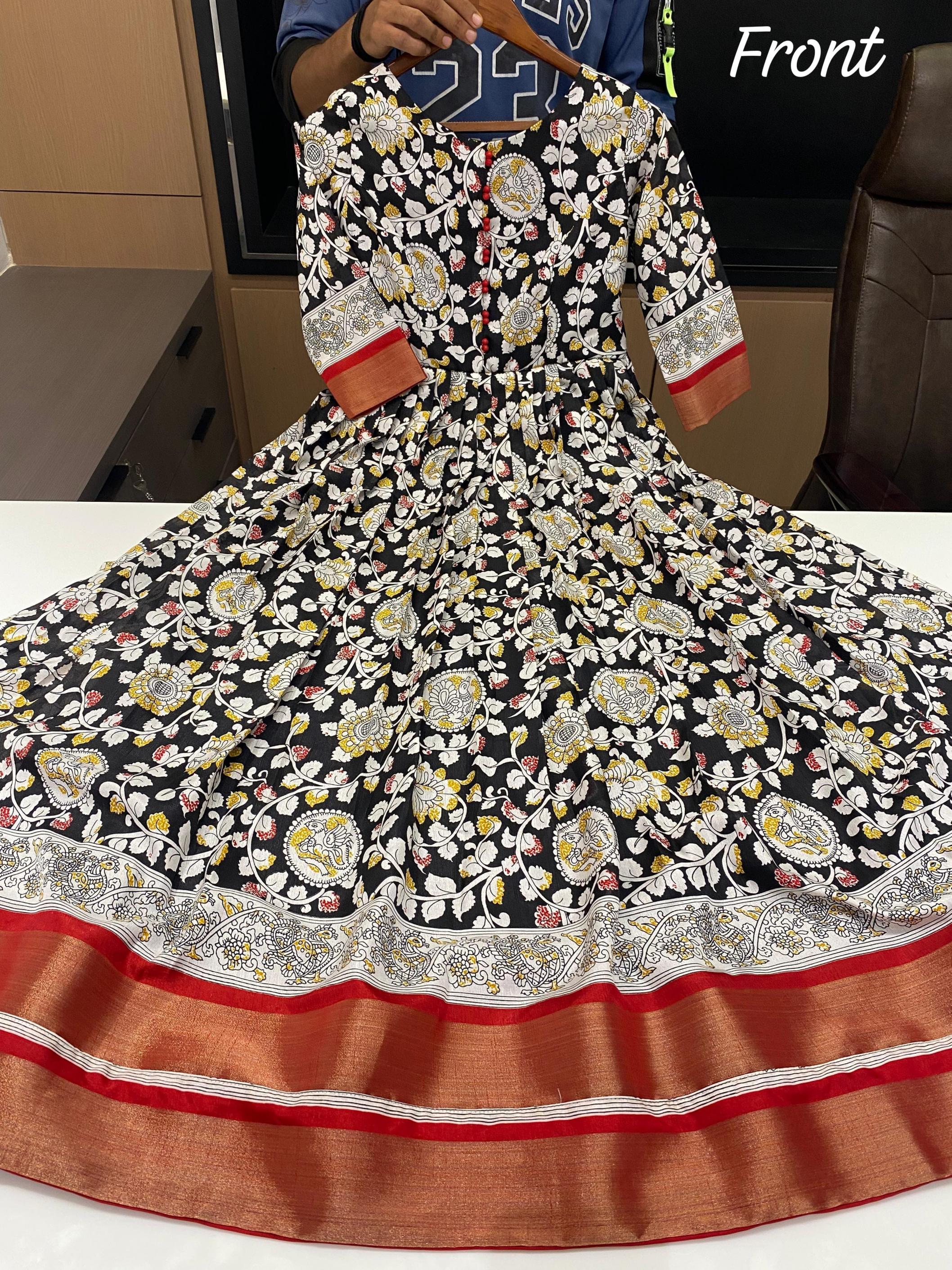 RED KALAMKARI READYMADE PLUS SIZE SILK BLEND CLASSIC GOWN ONLINE 