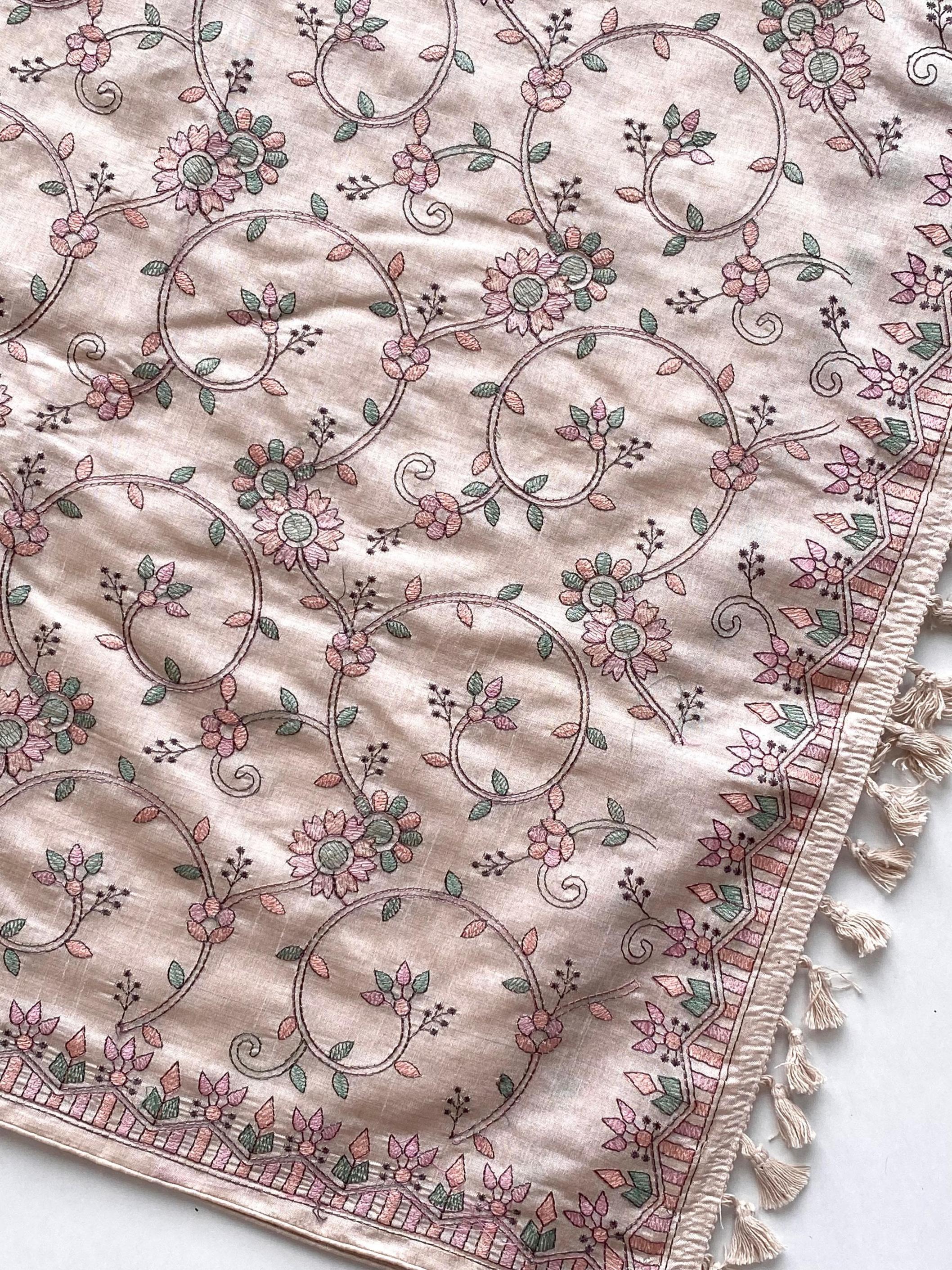 VASUNDHARA LOOM TUSSAR TRADITIONAL HANDLOOM SAREE EXPORTS  