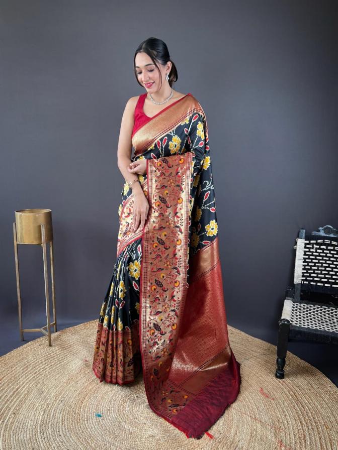TANISHA TRADITIONAL SILK PATOLA WEAVING SAREE SUPPLIER 