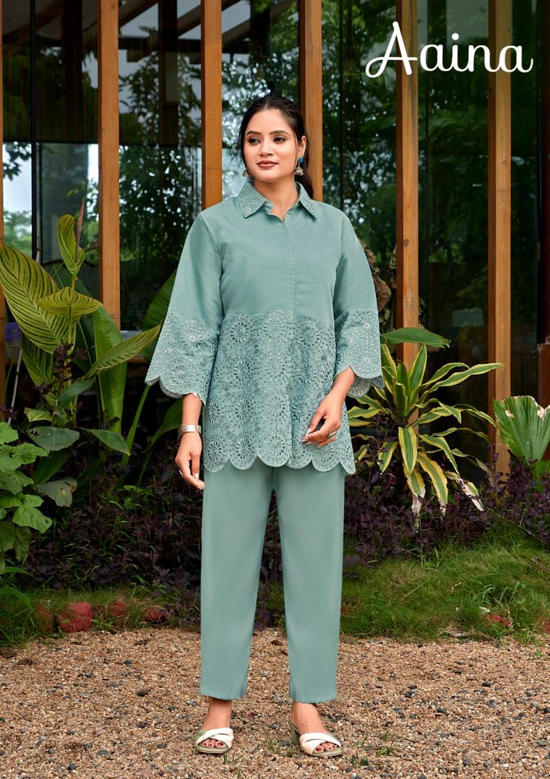 AAINA BY ARTRIDDHS READYMADE ELEGANCE ROMAN SILK COMBO CO-ORD SET