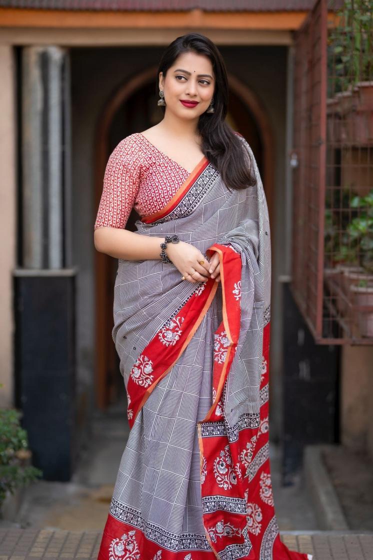 kc 411 cotton ajrakj jari woven border pretty look sarees 