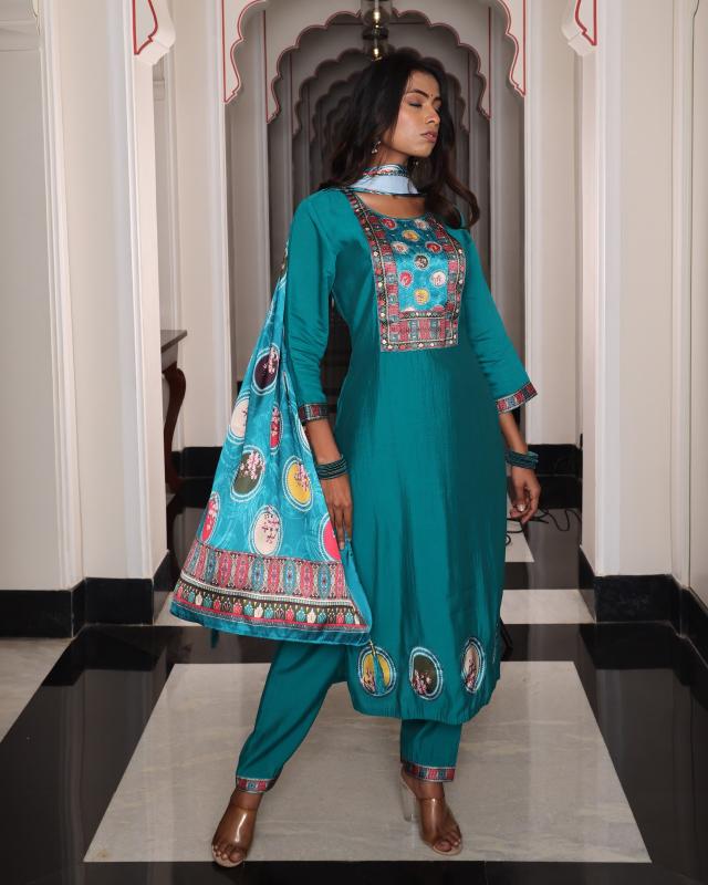 SAAIRA PR 9STAR FASHION FANCY DESIGNER SUITS  WHOLESALE RATE