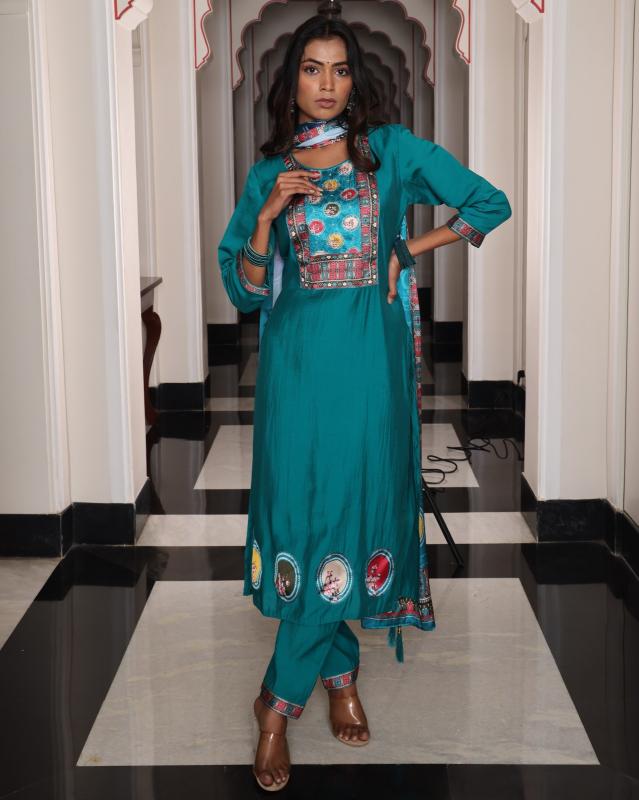 SAAIRA PR 9STAR FASHION FANCY DESIGNER SUITS  WHOLESALE RATE