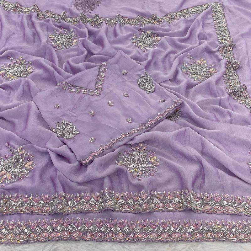 ds 692 attractive look silky crush saree with blouse pieces