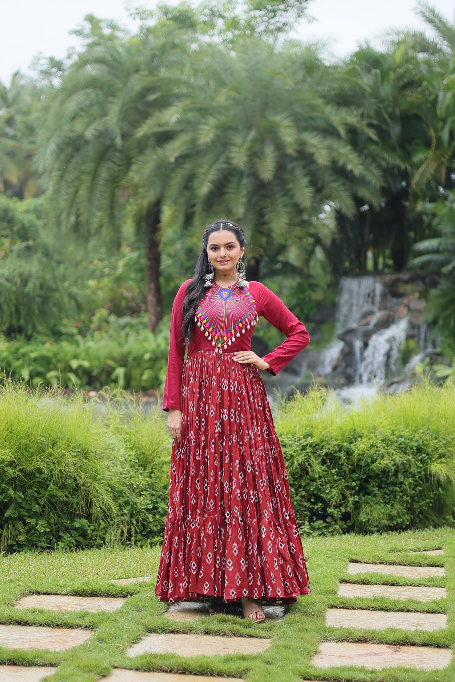 LW 9207 COTTON PREMIUM DESIGN FULL STITCH FLAIR GOWN 
