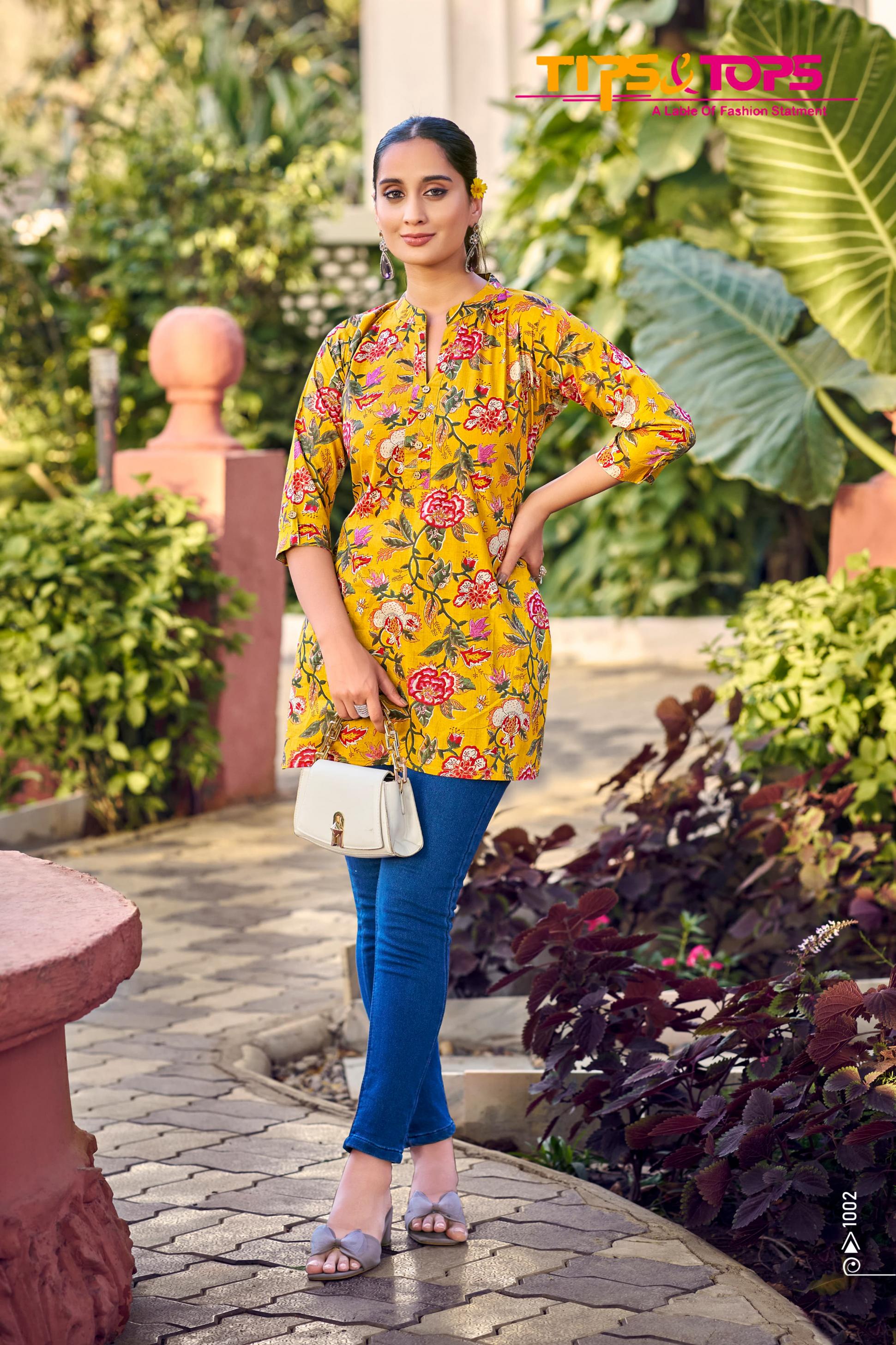 COTTON SHORTIES VOL 8 BY TIPS &TOPS CASUAL WEAR COTTON SHORT KURTI