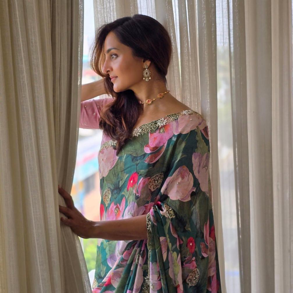 KC 2048 TEBBY SILK BEAUTIFUL FLORAL PRINT STYLISH SAREE FOR WOMENS 