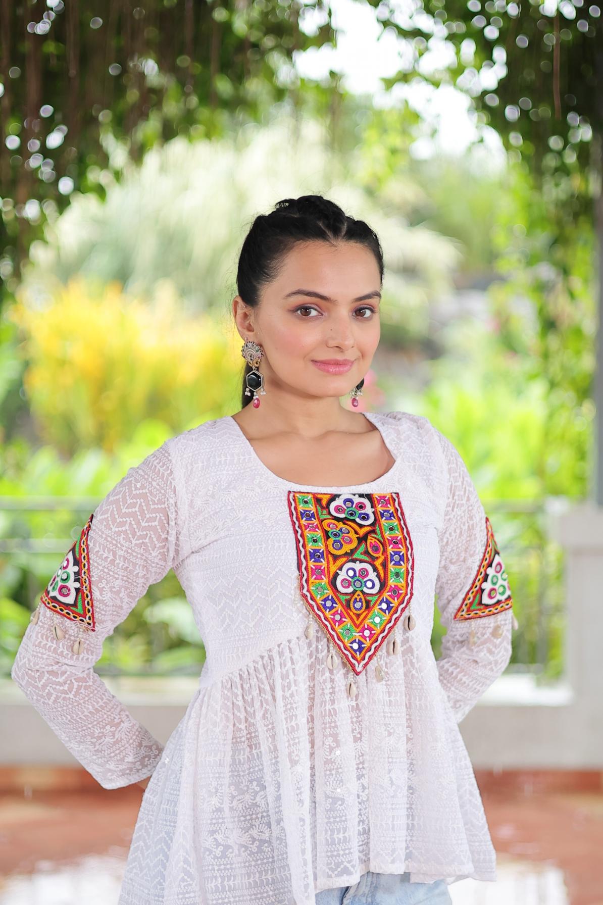 KA 1186 GEORGETTE SCHIFFLI WORK FULL STITCH NAVRATRI TOPS ONLINE 