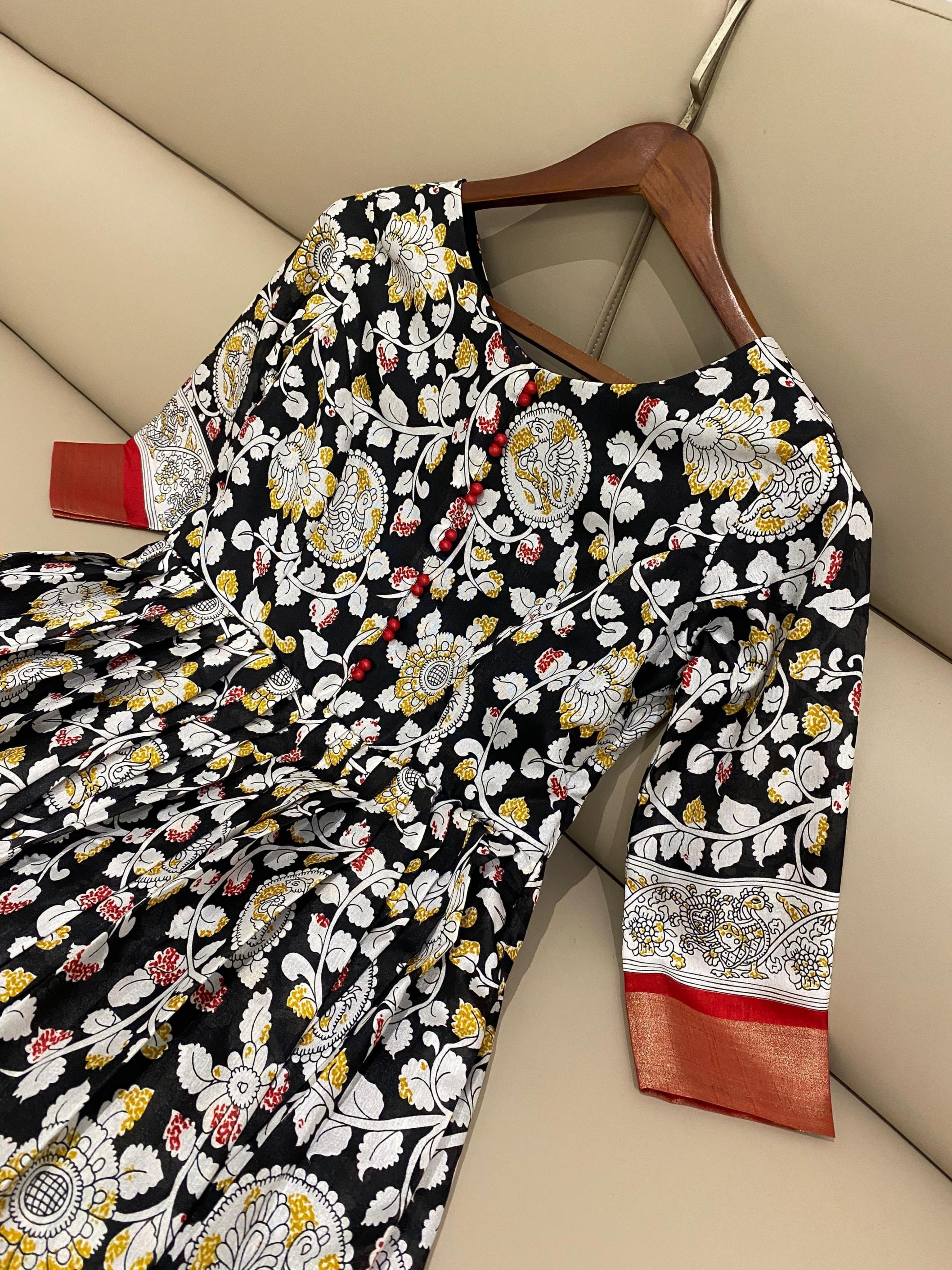 RED KALAMKARI READYMADE PLUS SIZE SILK BLEND CLASSIC GOWN ONLINE 