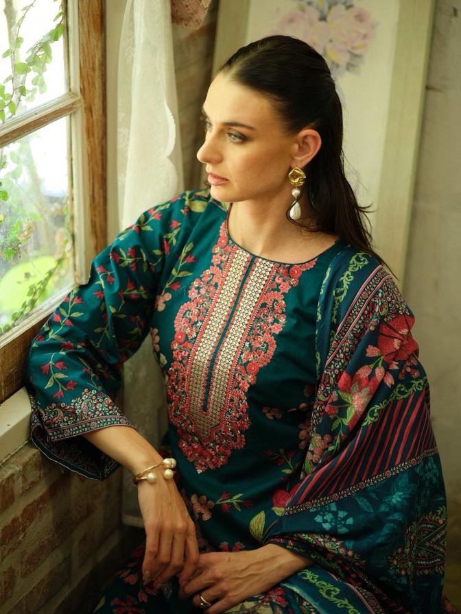 NISANKA HERMITAGE MUGHAL LAWN COTTON FULL STITCH PLUS SIZE PAKISTANI SUITS 
