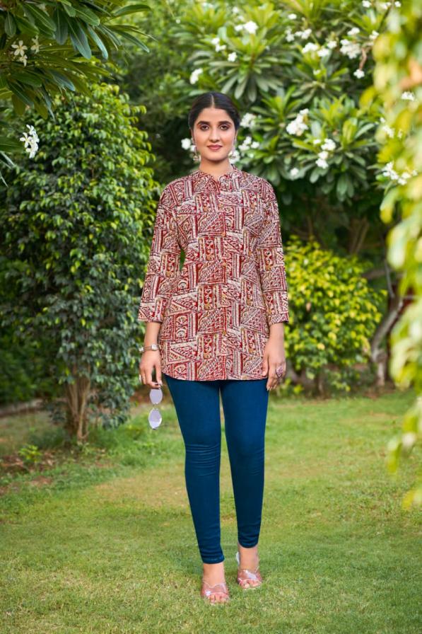 TIPS & TOPS ORIO RAYON STYLISH FULL STITCH SHORT KURTIS 